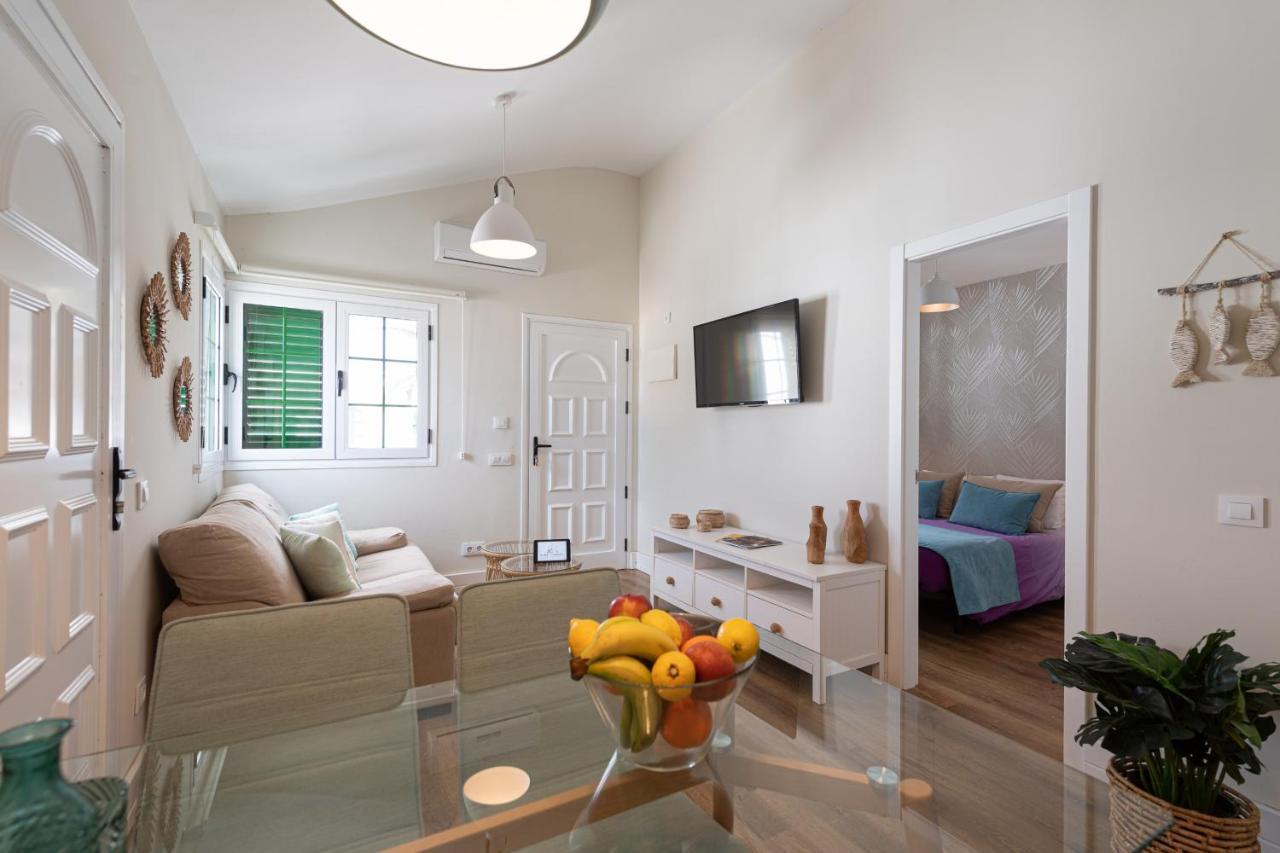 Homeforguest Modern And New Beachfront Apartment La Oliva Exteriör bild